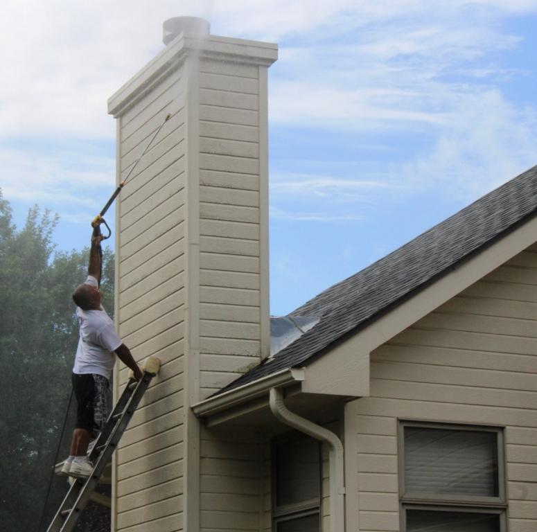High Pressure Cleaning - House & Chimney prior to Painting